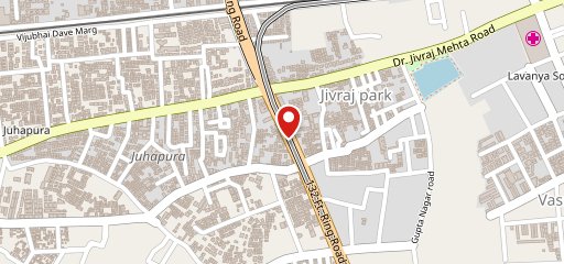 Food Town on map