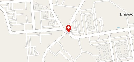 Mahaveer pani puri & dhahi puri center on map