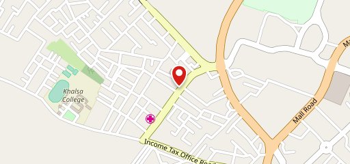 Roll Xpress Cafe on map