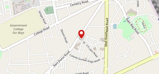 Sartaj Sweets & Savouries on map